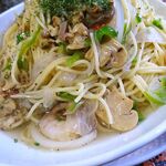 アーモンド - ボンゴレビアンコ（大盛）1,020円（コーヒー付き）