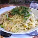 アーモンド - ボンゴレビアンコ（大盛）1,020円（コーヒー付き）