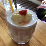 バナナカフェ - 限定　苺バナナジュース