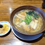 二代目 麺屋 川原  - 料理写真: