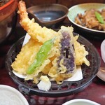 ふじ丸 - マグロたっぷりふじ丸刺身定食の天ぷら