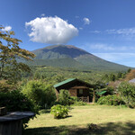喫茶 春の音 - 夏の岩手山♪