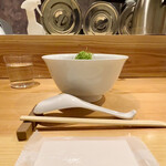 めん 呼白 - 着丼