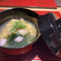 おおたに - 車海老の真丈　わかめのお椀