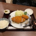 とんかつ神楽坂さくら - 220119ハーブ三元豚ロースかつ定食125ｇ1000円+メンチ100円