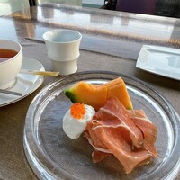 スミレオオサカ - 