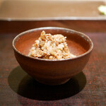 鮨菜 和喜智 - ◇蛍烏賊ご飯
      抜群の香りが押し寄せて、後から追いかけるように伝わるしっかりとしたコク。