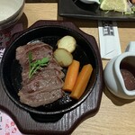 Izakaya Fujiya - 牛ハラミステーキ