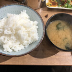 鉄板焼肉 餃子 だだ乃屋 - 