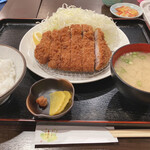 弥次喜多 - とんかつ定食