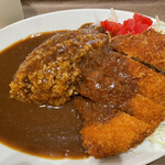 揚げたて とんかつ 満点カレー - 