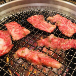 カルビ屋大福 - 切り落としだからいろんなお肉