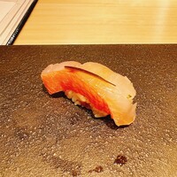 一㐂 - 金目鯛の昆布締め