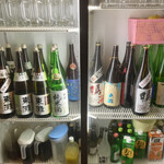 勝浦 よろず萬べぇ - 日本酒は全て東灘酒造