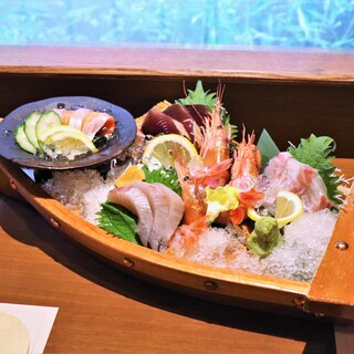 Assorted fresh sashimi!
