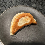 イチリン ハナレ - 三段活用の餃子