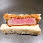 イチリン ハナレ - 山形牛カツサンド