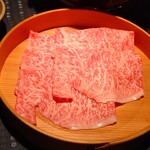瀬里奈 - 北海道産の特選牛サーロインのしゃぶしゃぶ肉・その４です。