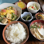 URUURUMA - ゴーヤチャンプル定食　1000円