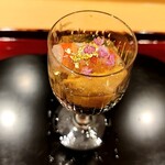 銀座 しのはら - ガラスの器に料理