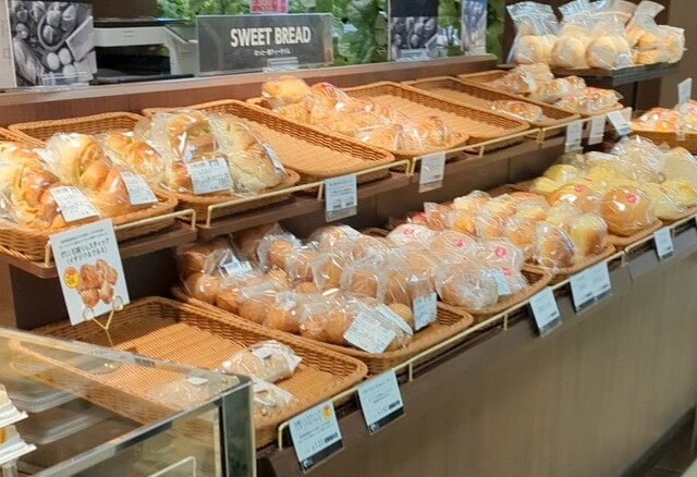 モンペリエ ヨークベニマル築館店（Montpellier） - くりこま高原（パン）の写真