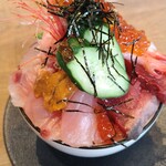 Sushi Izakaya Minato - 反対側