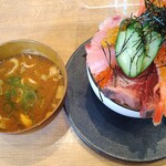 Sushi Izakaya Minato - 豚汁付き☆