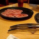 Yakiniku Kingu - お肉。