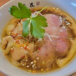 支那蕎麦屋 藤花 - 塩ワンタン麺