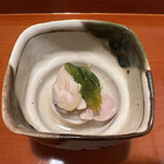 鎌倉ふくみ - 蛤と烏賊飯　わさび菜添え