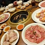 焼肉 鶯谷園 - 