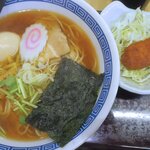 山田うどん 朝霞店 - 煮干し系醤油ラーメン＋カニクリームコロッケ