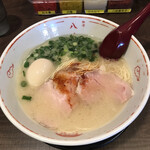 とんこつラーメン専門 八味豚骨 - 