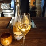 yokoyama - アルザスのスパークリング ゲヴュルツトラミネール