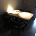 yokoyama - テーブル席