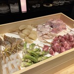 Kushiage Uemura - 食材は最高　ひと箱めの具材