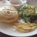DAIDOKORO　CAFE　MOKU - moku ベーコン・レタス・トマト+ガーリックオニオン