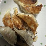 餃子研究所 製造販売所 - 