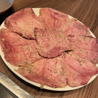 焼肉うしごろ 新宿三丁目店 - 