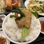 わ楽 - ニラ豚　オンザライス  