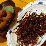 伊皿子 莢 - ツマミ