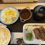 Matsuya - アンガス牛焼肉定食+小鉢カレー追加
