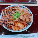 炭火焼豚丼と熟成豚とんかつ 浜松とんとん庵 - 