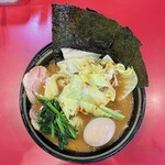 家系ラーメン たつ家
