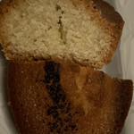 ママのえらんだ元町ケーキ - フィナンシェ　アールグレイの断面