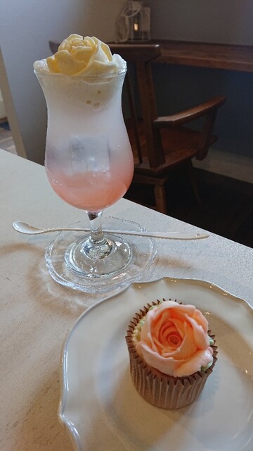 Oyatsu to Cafe ADVENT