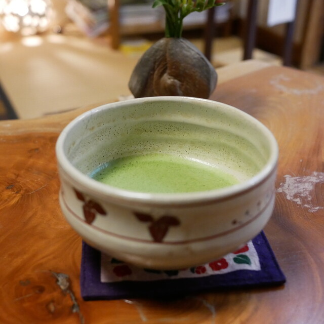 Yoshino Kuzu Sakura photo 3