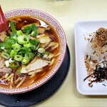 中華そば 麺屋7.5Hz - 