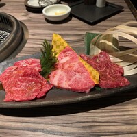 焼肉 べこ亭 たまプラーザ本店 - 
