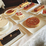 マダム・トキ - 10種類のワゴンデセール